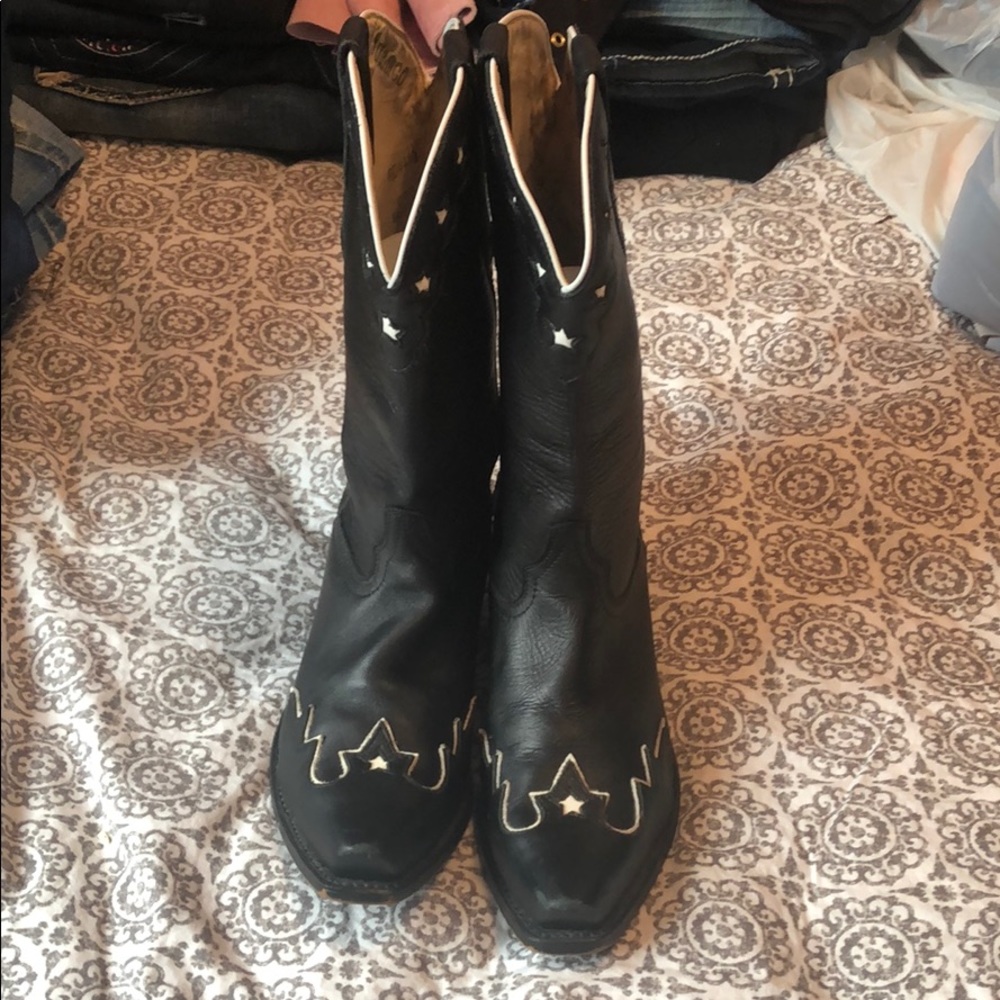Durango women’s black and white cowboy boots 81/2